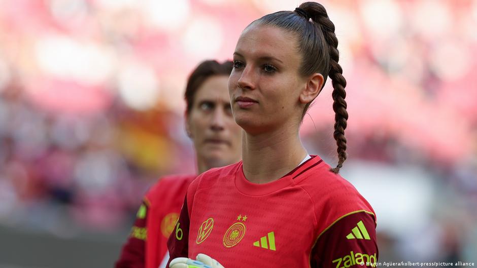 DFB-Frauen: Torhüter-Frage Mahmutovic gegen Berger vor WM 2027